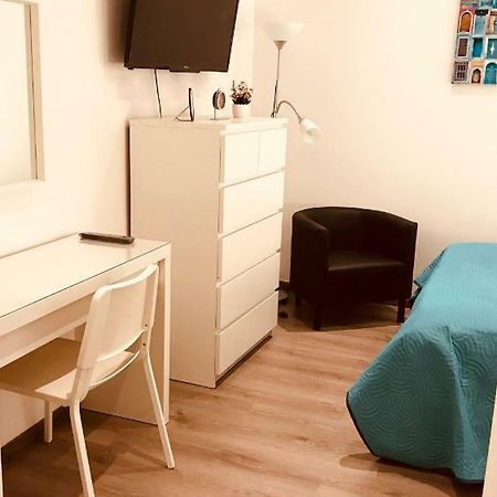 St. Julians Homestay Saint Julian's Bagian luar foto